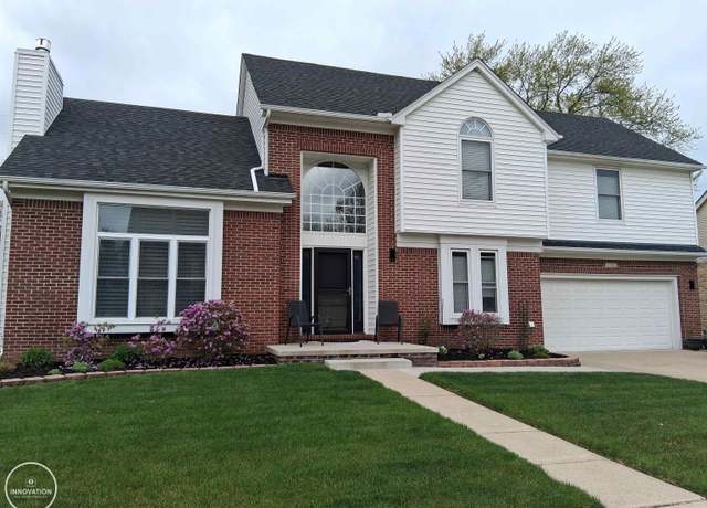 Property at 22385 Peltier Pt, St Clair Shores, MI 48081, 3 beds, 2.5 baths