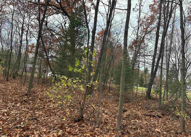 Property at 3203 Cecil Rd, Cadillac, MI 49601