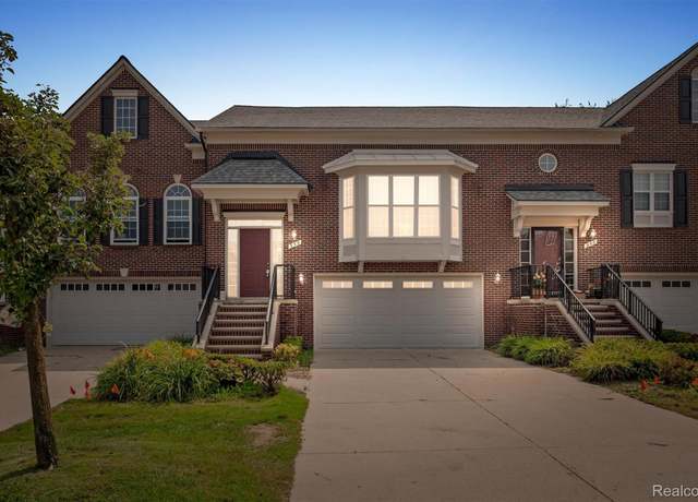 Property at 954 Sandalwood Dr, Troy, MI 48085, 3 beds, 3.5 baths