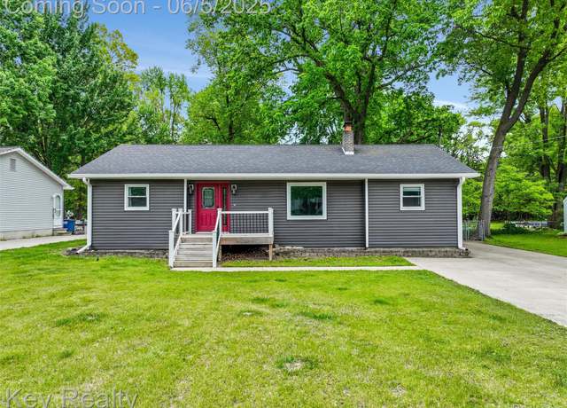 Property at 37627 Marquette St, Westland, MI 48185, 3 beds, 2 baths