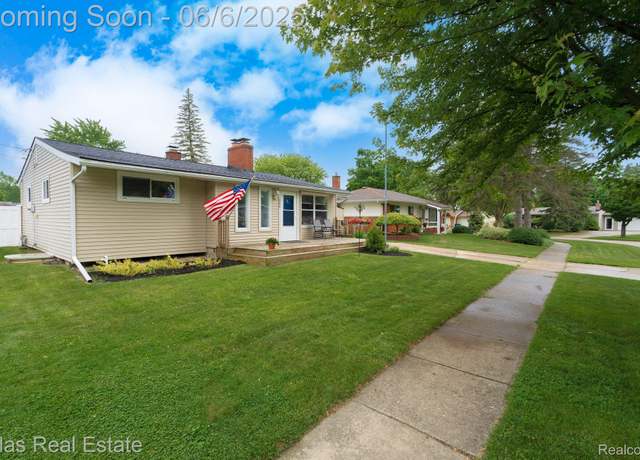 Property at 408 Balsam Dr, Davison, MI 48423, 3 beds, 1.5 baths