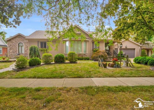Property at 2250 Ruskin St, Trenton, MI 48183, 3 beds, 2.5 baths