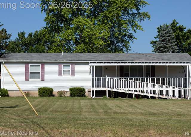 Property at 5022 Belsay Rd, Grand Blanc, MI 48439, 3 beds, 2 baths
