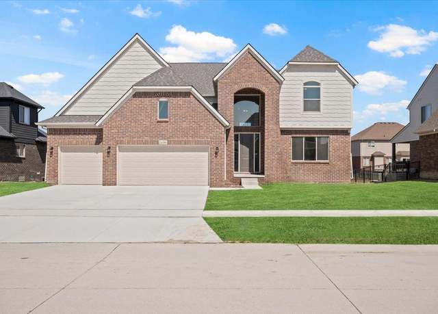 Property at 24599 Brookshire Dr, Macomb, MI 48042, 4 beds, 3.5 baths