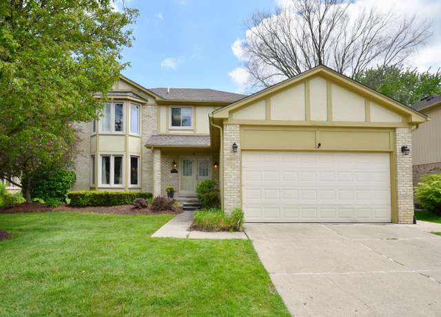 Property at 6186 Smithfield Dr, Troy, MI 48085, 4 beds, 3 baths