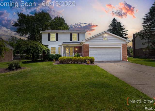 Property at 19538 Stamford Dr, Livonia, MI 48152, 3 beds, 2.5 baths