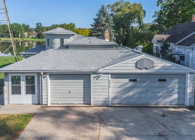 Property at 4055 Mitchell Dr, Genesee Charter Township, MI 48506, 4 beds, 3 baths