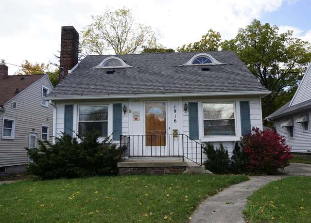 Property at 1916 Lyons Ave, Lansing, MI 48910, 3 beds, 2 baths