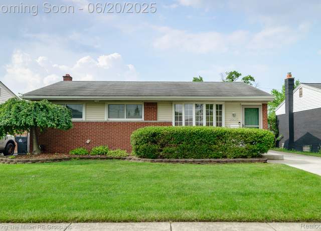 Property at 30635 Cooley Blvd, Westland, MI 48185, 3 beds, 2 baths