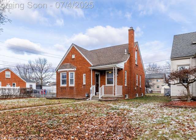 Property at 3101 Roosevelt St, Dearborn, MI 48124, 3 beds, 2 baths