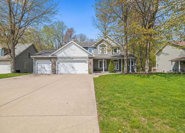 Property at 7849 Nutrush Dr, Freeland, MI 48623, 5 beds, 3.5 baths