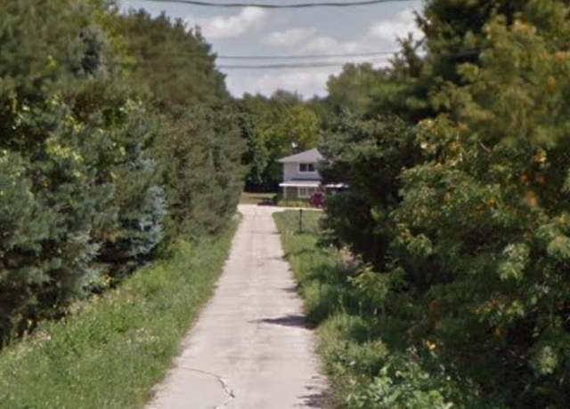 Property at 7354 Bray Rd, Mt Morris, MI 48458, 3 beds, 2.5 baths