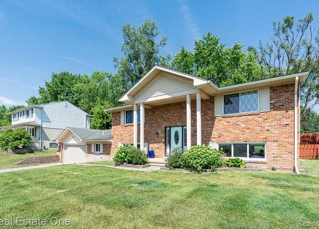 Property at 52598 Belle Vernon, Utica, MI 48316, 3 beds, 2.5 baths