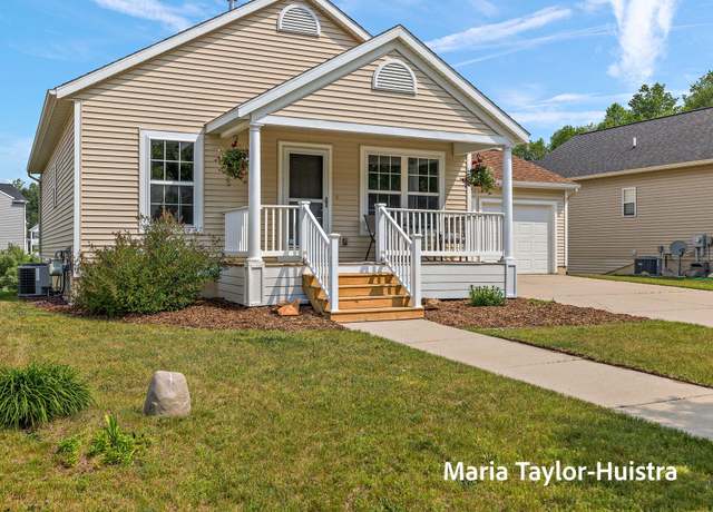 Property at 6221 Timber Dr, Allendale, MI 49401, 3 beds, 2 baths