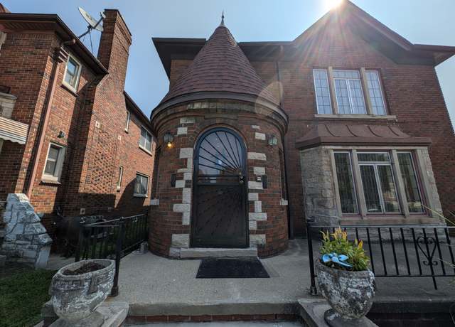 Property at 17500 Stoepel St, Detroit, MI 48221, 6 beds, 3.5 baths