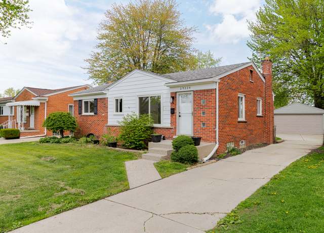 Property at 29224 Boston St, St Clair Shores, MI 48081, 3 beds, 2 baths