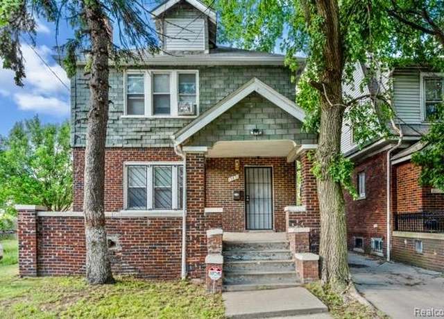 Property at 13831 Seymour St, Romulus, MI 48205, 5 beds, 1.5 baths