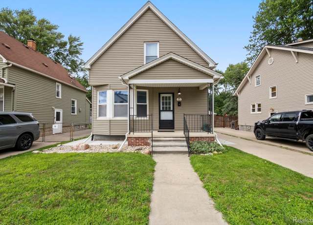 Property at 24342 Scott St, Dearborn, MI 48124, 3 beds, 2 baths