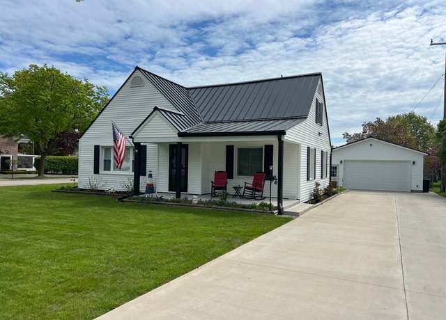 Property at 5561 Union St, Lexington, MI 48450, 4 beds, 2 baths