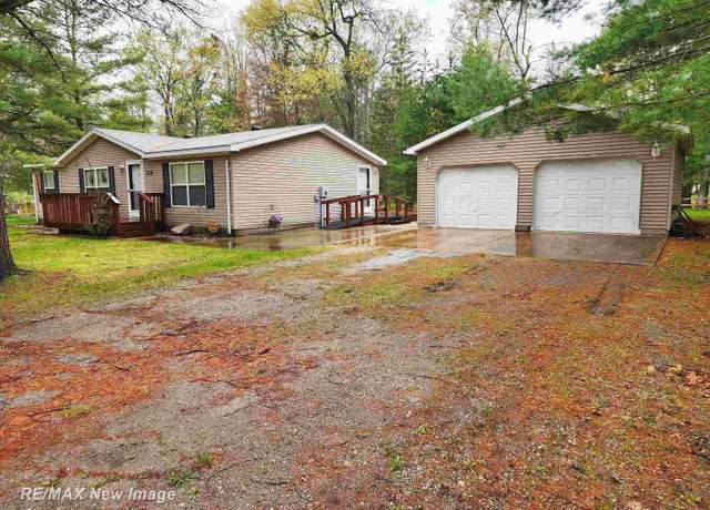 Property at 10096 Washington Ave, Grayling, MI 49738, 3 beds, 2 baths