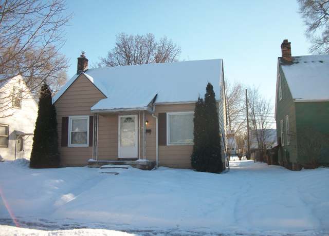 Property at 25431 Stanford St, Dearborn Heights, MI 48125, 3 beds, 1 bath