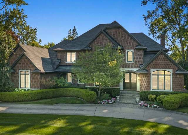 Property at 6155 Westmoor Rd, Bloomfield Hills, MI 48301, 5 beds, 5 baths