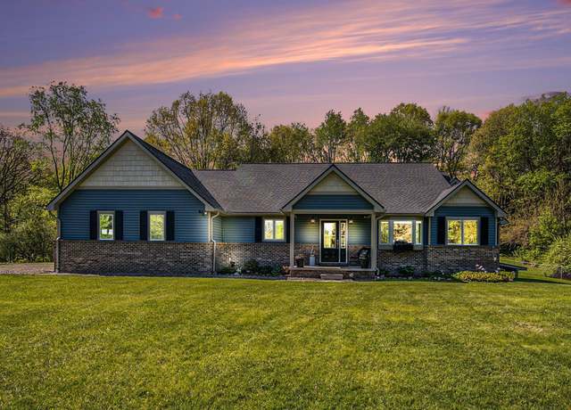 Property at 11392 Hyne Rd, Brighton, MI 48114, 3 beds, 2 baths