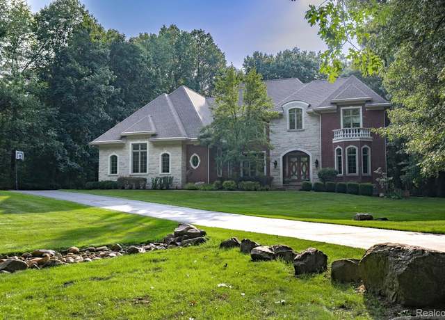 Property at 8307 Granite Ct, Dexter, MI 48130, 4 beds, 3.5 baths