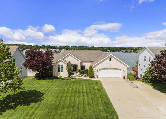 Property at 9077 24th Ave, Jenison, MI 49428, 4 beds, 4 baths