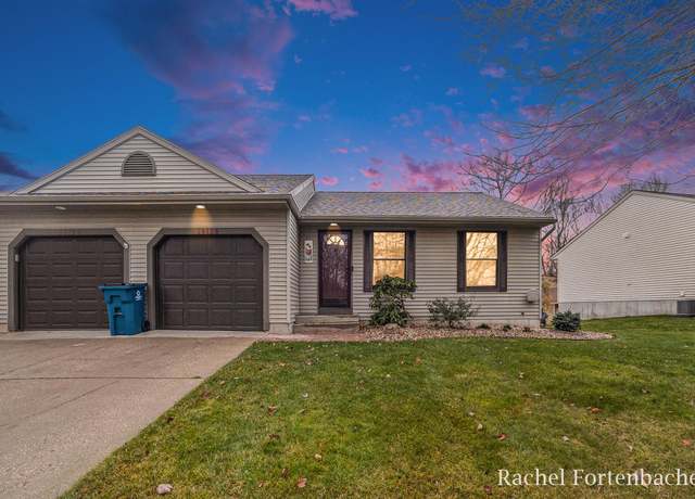 Property at 18126 Swiss Dr, Spring Lake, MI 49456, 3 beds, 2 baths