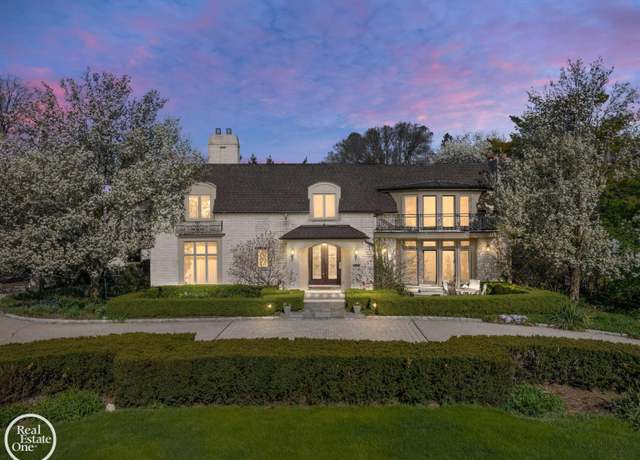 Property at 583 Lake Shore Rd, Grosse Pointe Shores, MI 48236, 5 beds, 6.5 baths