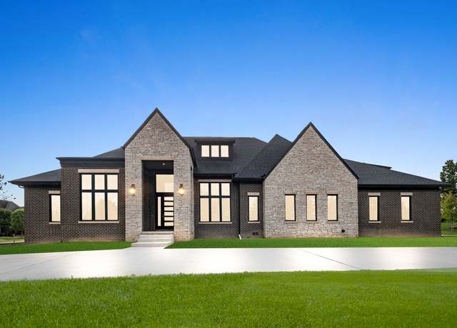Property at 2605 Fairway Ct, Rochester, MI 48306, 3 beds, 3.5 baths