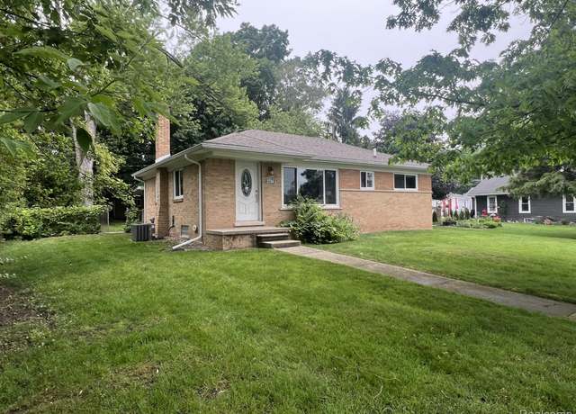 Property at 2734 Lakeridge Ave, Wixom, MI 48393, 2 beds, 1 bath