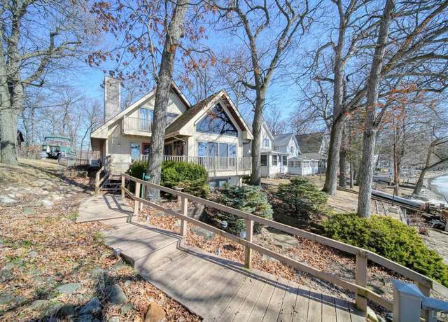 Property at 4276 Echo Cv, Manitou Beach, MI 49253, 3 beds, 2.5 baths