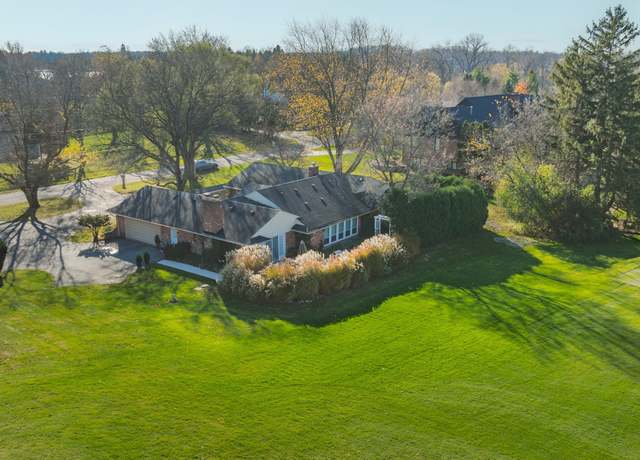 Property at 1206 Cedarholm Ln, Bloomfield Hills, MI 48302, 4 beds, 2.5 baths