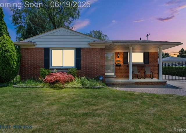 Property at 26411 W Warren St, Dearborn Heights, MI 48127, 3 beds, 2 baths