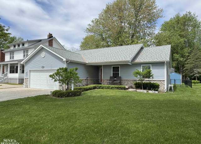 Property at 1741 Saint Clair River Dr, Algonac, MI 48001, 3 beds, 2 baths