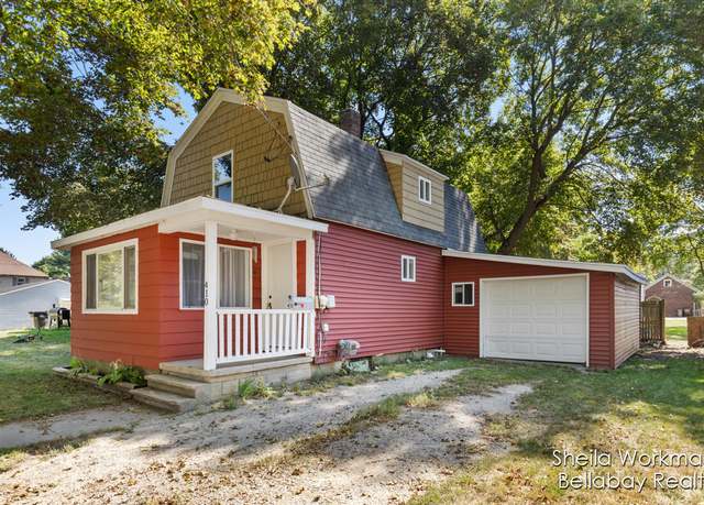 Property at 410 E Madison St, Hastings, MI 49058, 3 beds, 1.5 baths