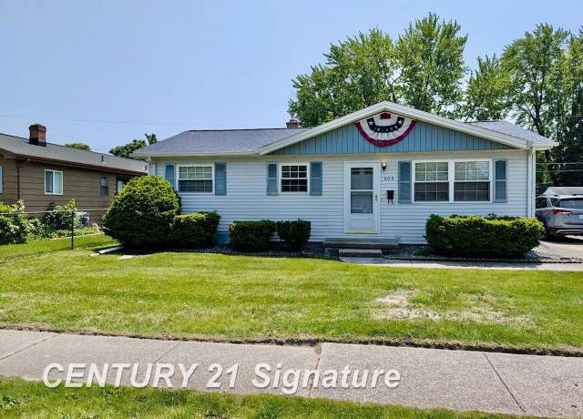 Property at 809 Stinson Dr, Saginaw, MI 48604, 3 beds, 1 bath