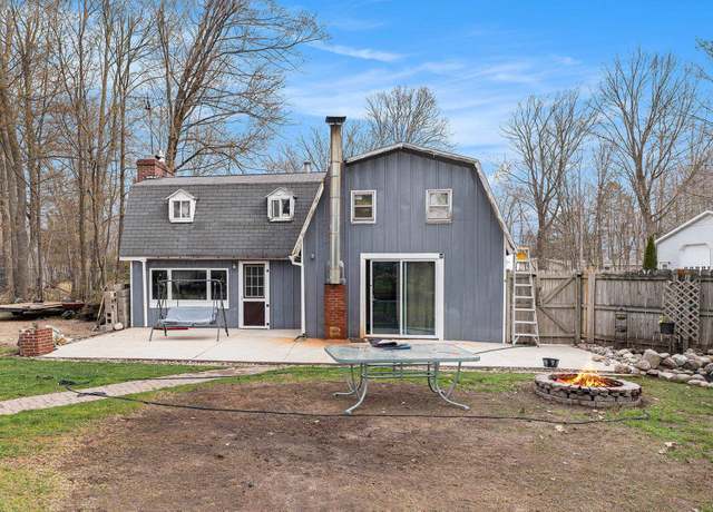 Property at 1956 S Goldenrod, Lake City, MI 49651, 4 beds, 1.5 baths