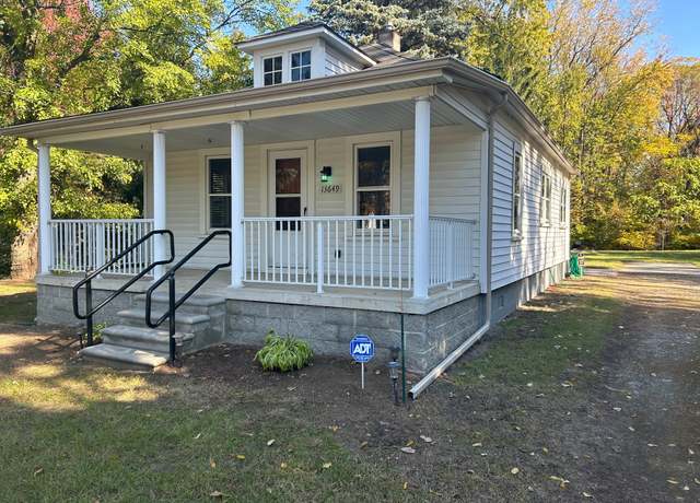 Property at 13649 Pardee Rd, Taylor, MI 48180, 2 beds, 1 bath