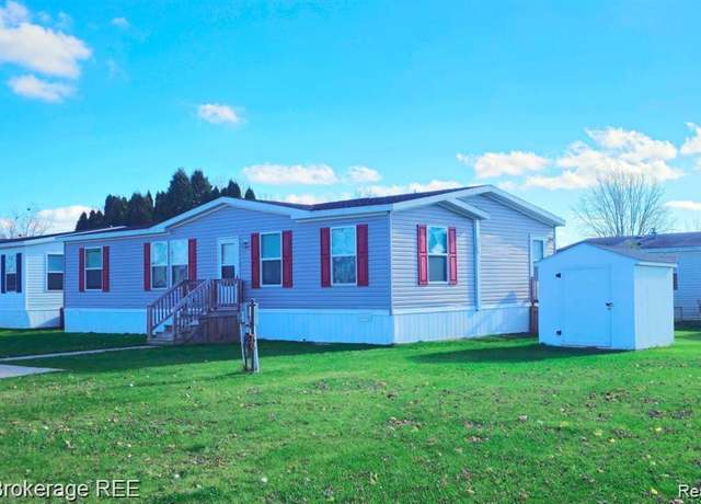 Property at 654 Basswood Ct, Flint, MI 48506, 3 beds, 2 baths