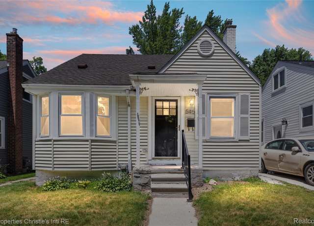 Property at 545 E Maplehurst St, Ferndale, MI 48220, 3 beds, 1.5 baths