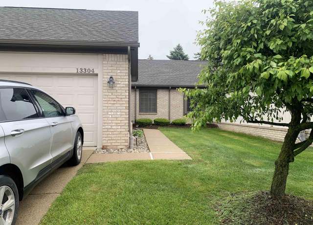 Property at 13304 Highland Cir, Sterling Heights, MI 48312, 2 beds, 2 baths