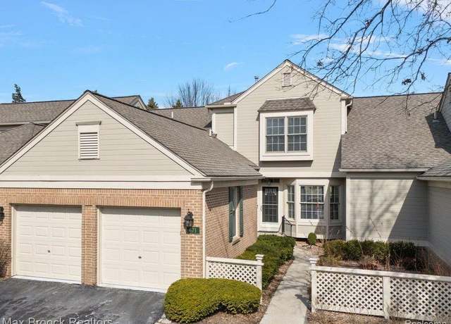 Property at 671 Brockmoor Ln, Bloomfield Hills, MI 48304, 2 beds, 2.5 baths