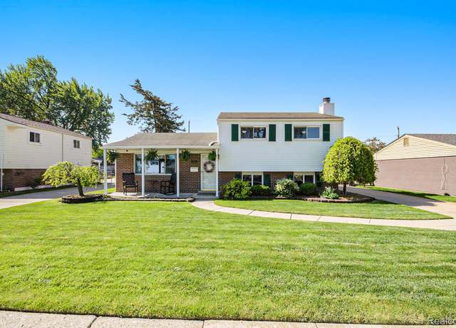 Property at 2426 Camel Dr, Sterling Heights, MI 48310, 3 beds, 1.5 baths