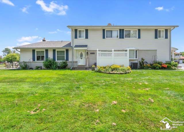 Property at 30334 Windsor Dr, Gibraltar, MI 48173, 2 beds, 1.5 baths