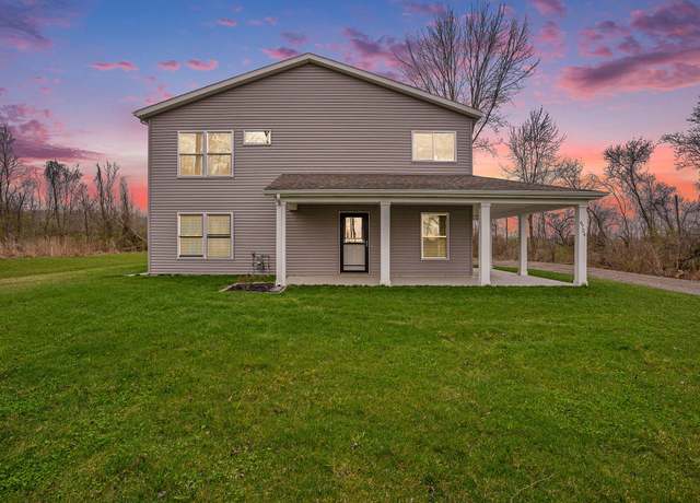 Property at 6724 122nd Ave, Fennville, MI 49408, 4 beds, 2.5 baths