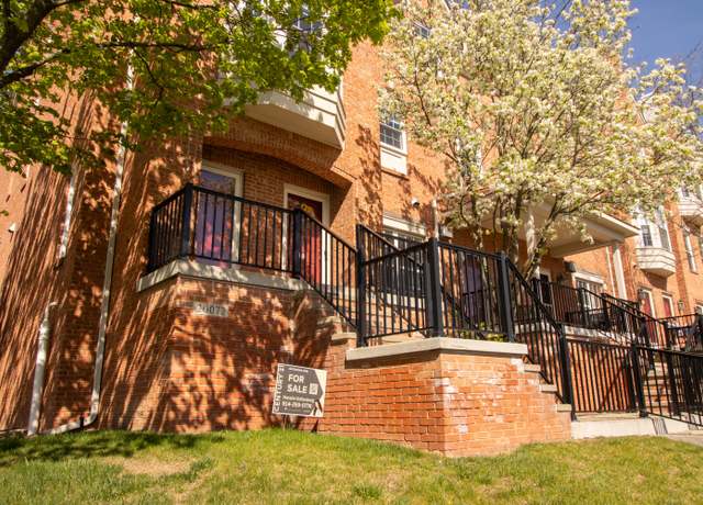 Property at 20072 Rodeo Ct, Southfield, MI 48075, 2 beds, 2.5 baths
