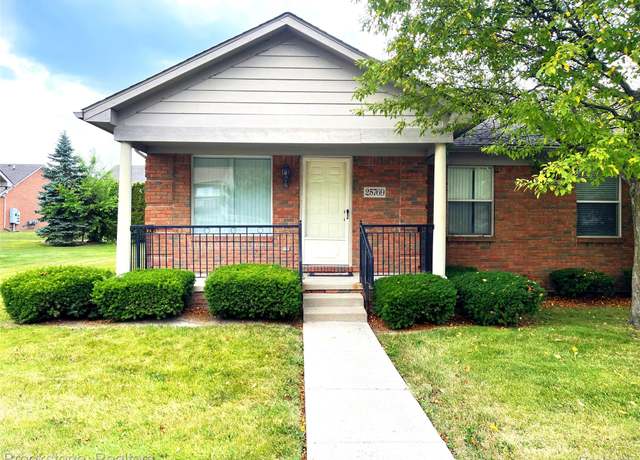 Property at 25769 Village Ln, Center Line, MI 48089, 3 beds, 1 bath